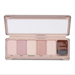 Beauty Creations Highlighter Palette